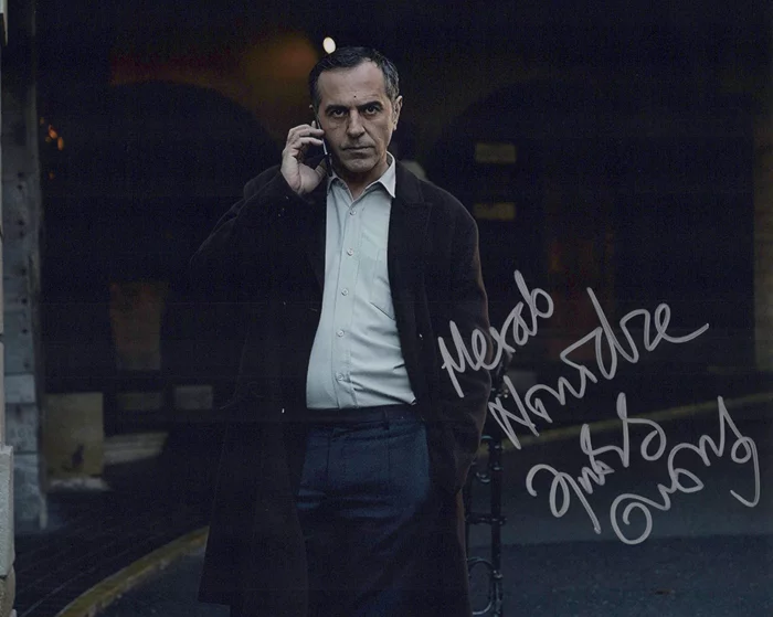 Merab Ninidze autograph
