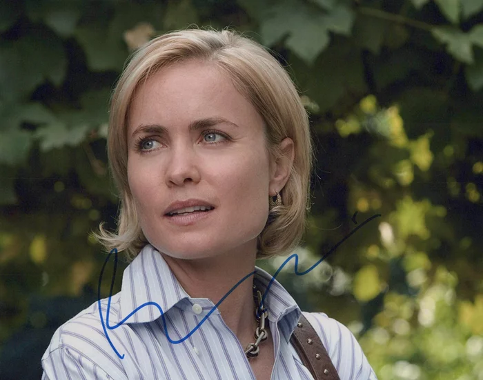 Radha Mitchell autograph