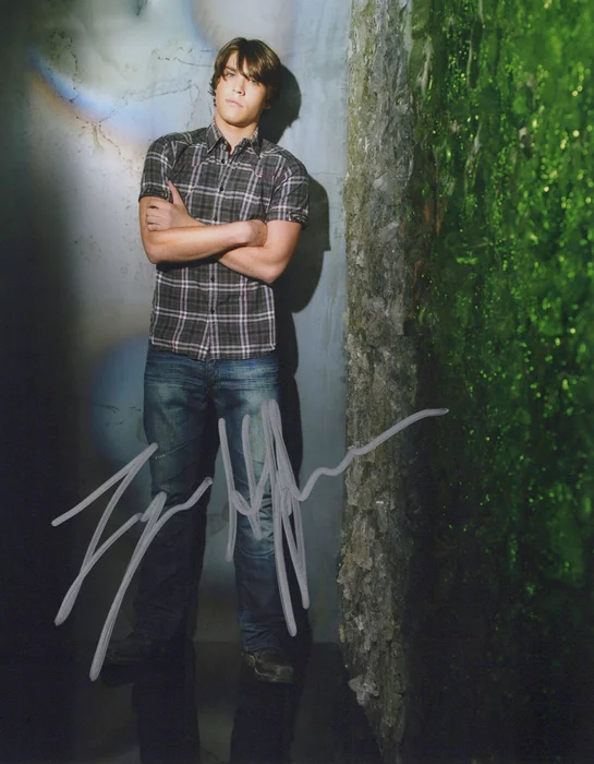 Logan Huffman autograph
