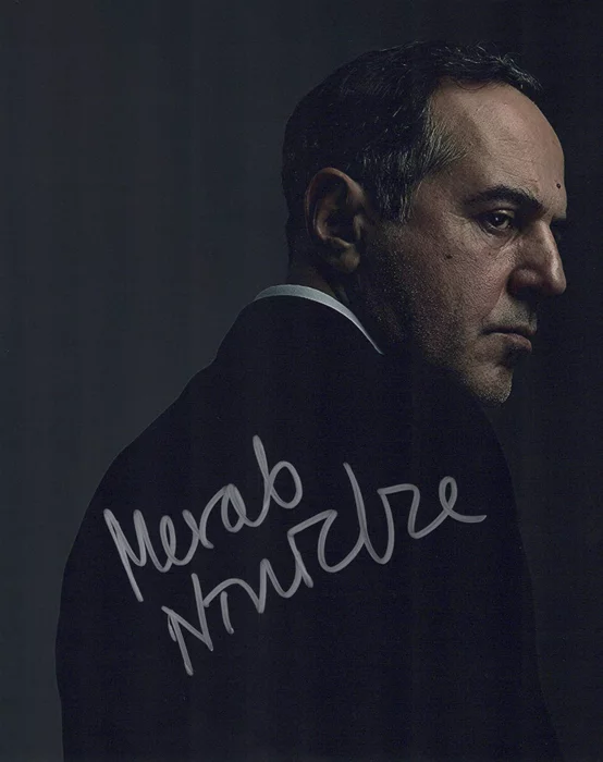 Merab Ninidze autograph