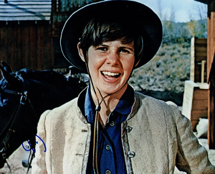 Kim Darby autograph