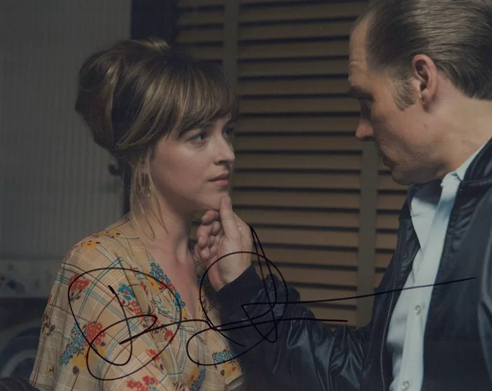 Dakota Johnson autograph