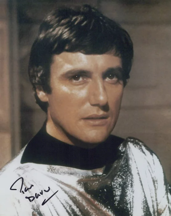 Paul Darrow autograph