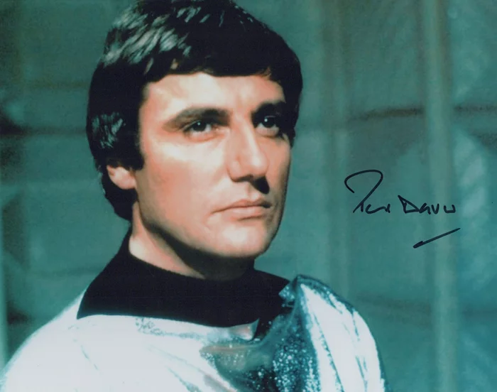 Paul Darrow autograph