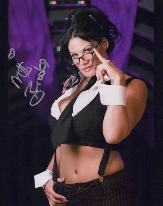 Traci Brooks autograph
