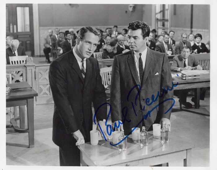 Paul Picerni autograph