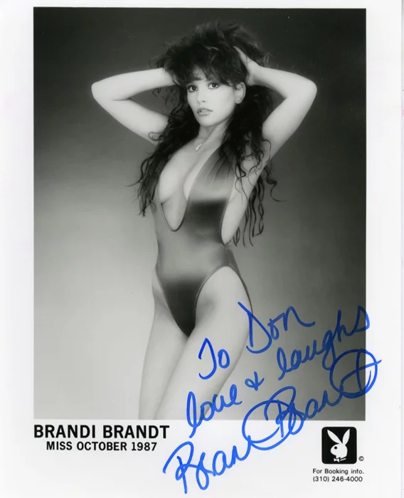 Brandi Brandt autograph