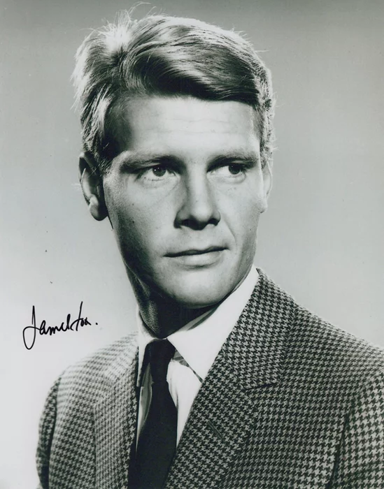 James Fox autograph