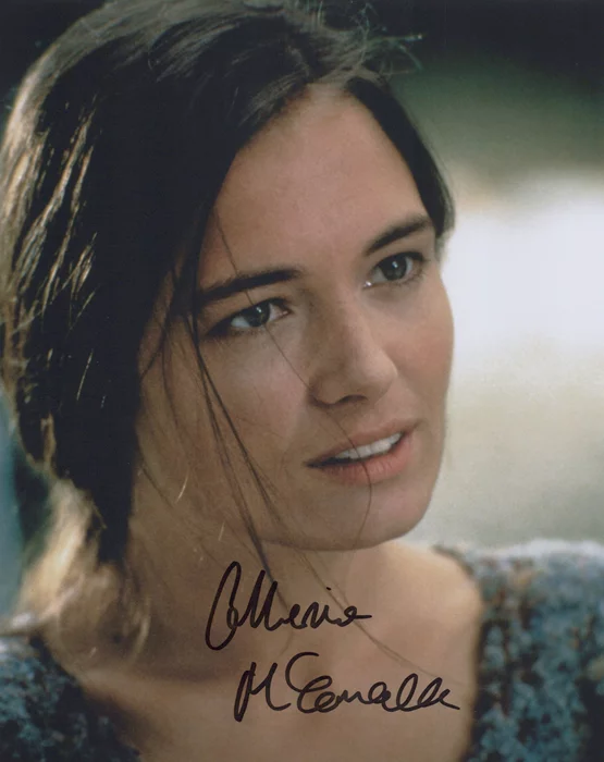 Catherine McCormack autograph
