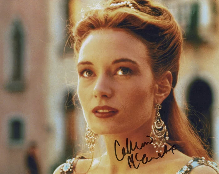 Catherine McCormack autograph