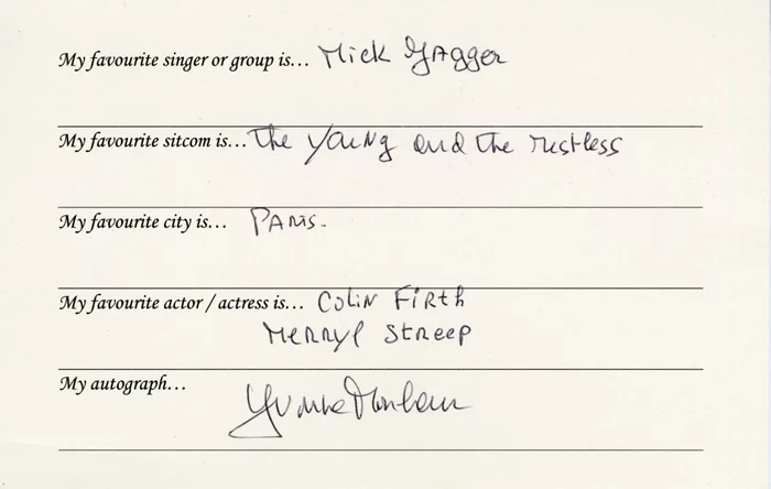 Yvonne Monlaur autograph