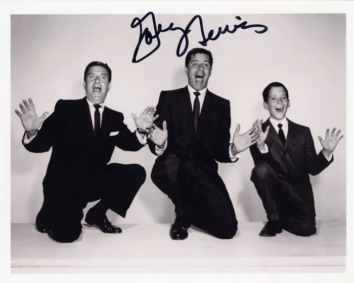 Gary Lewis autograph