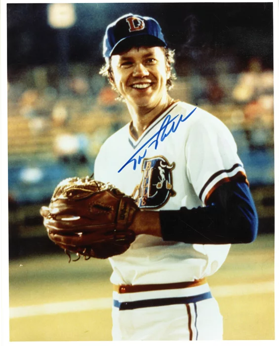 Tim Robbins autograph