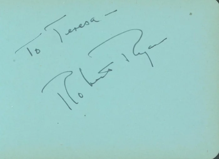 Robert Ryan autograph