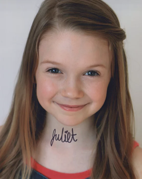 Juliet Donenfeld autograph
