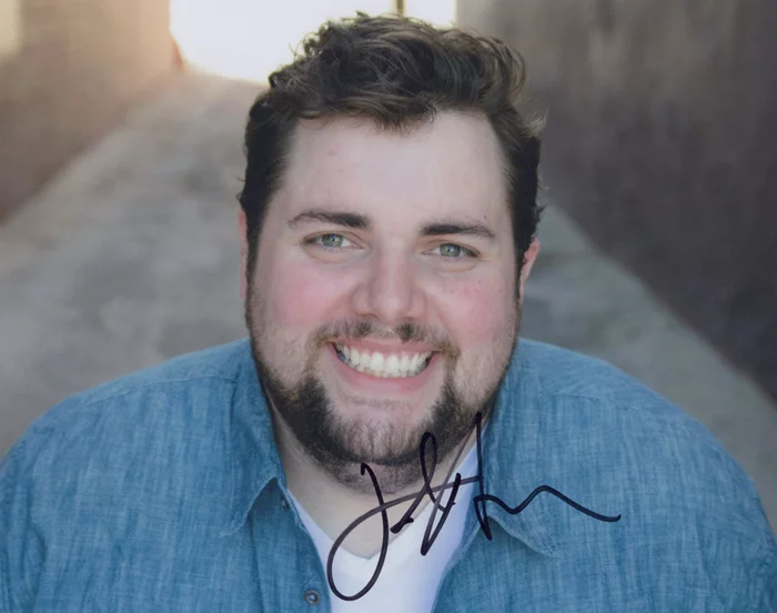 Josh Hoover autograph