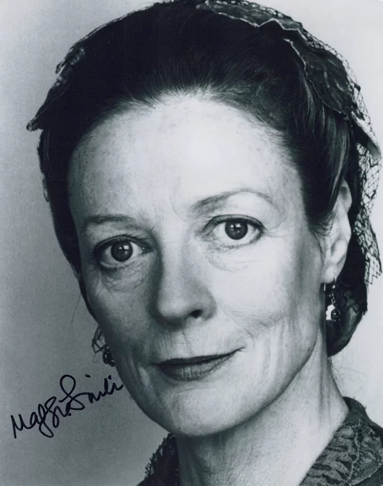 Maggie Smith autograph