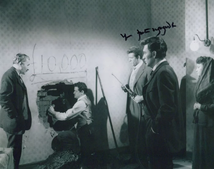 Peter Wyngarde autograph