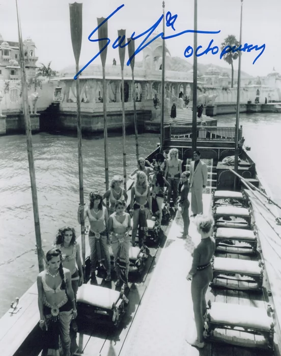 Safira Afzal autograph