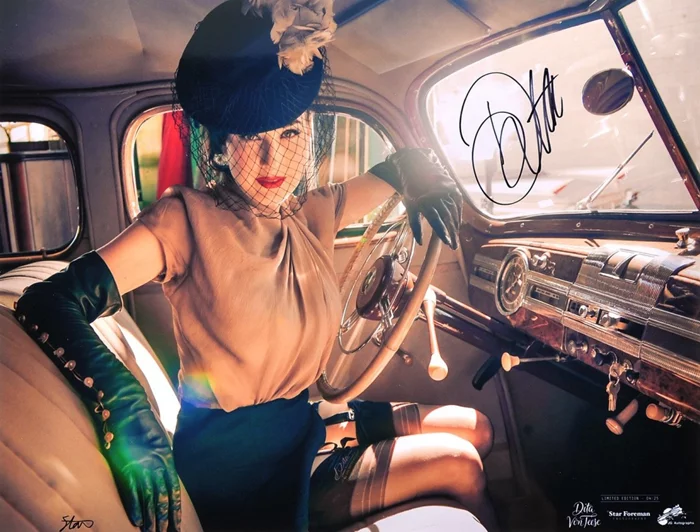 Dita Von Teese autograph