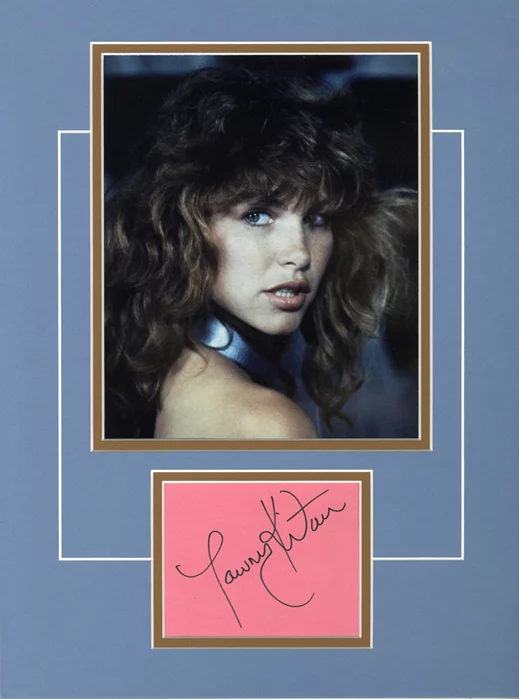Tawny Kitaen autograph