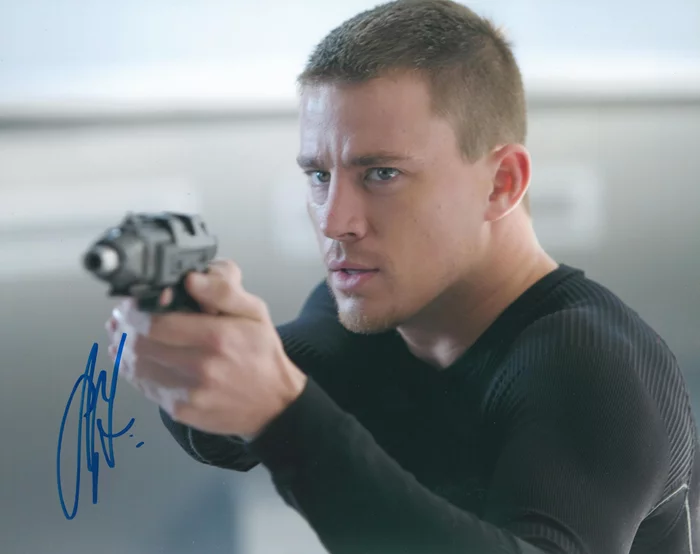 Channing Tatum autograph