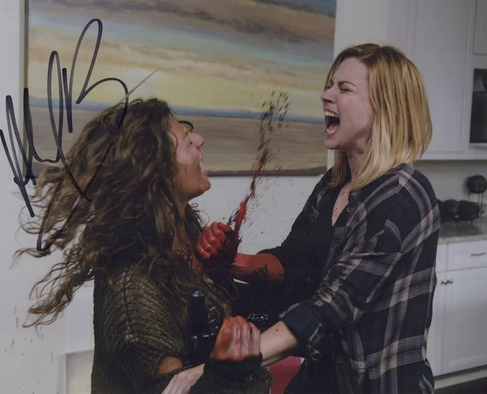 Alexandra Breckenridge autograph