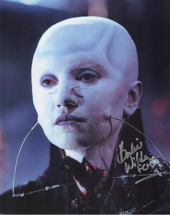 Barbie Wilde autograph