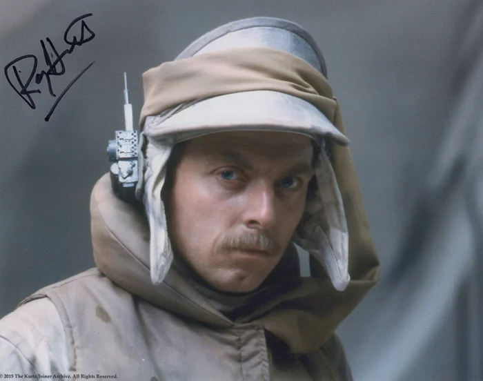 Ray Hassett autograph