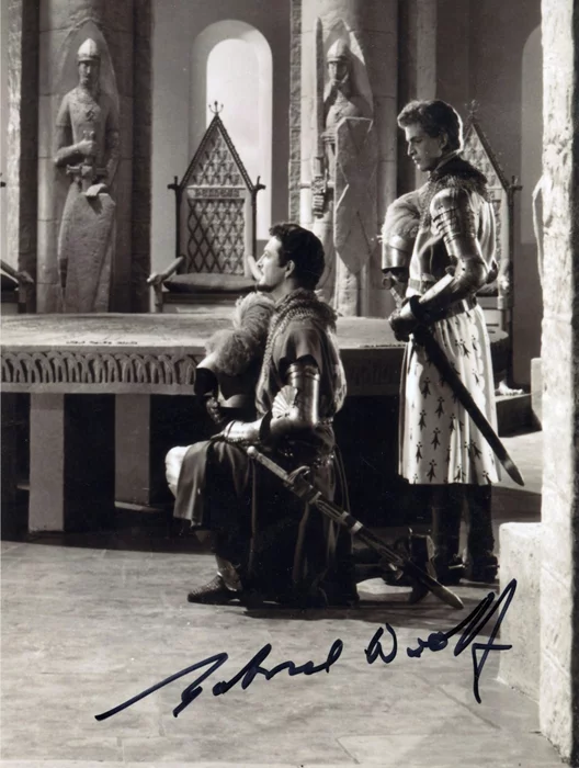 Gabriel Woolf autograph