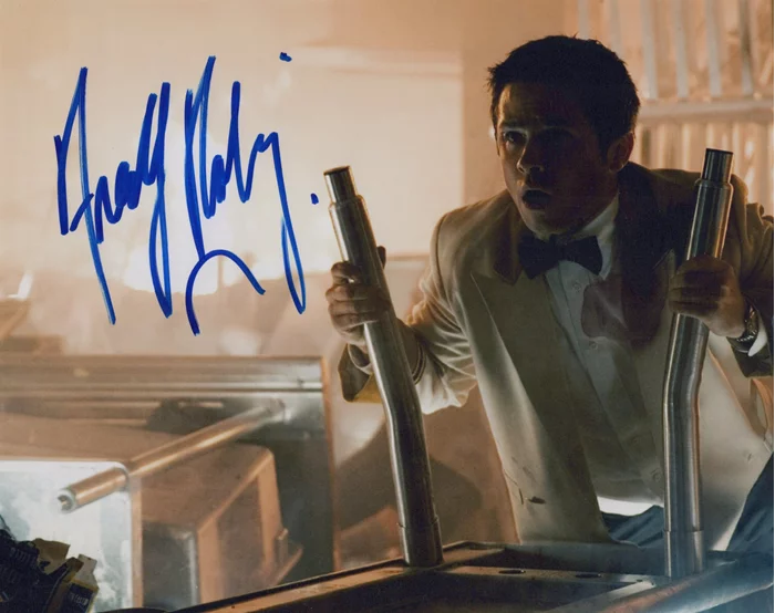 Freddy Rodriguez autograph