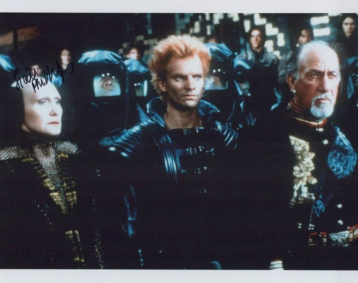 Sian Phillips autograph