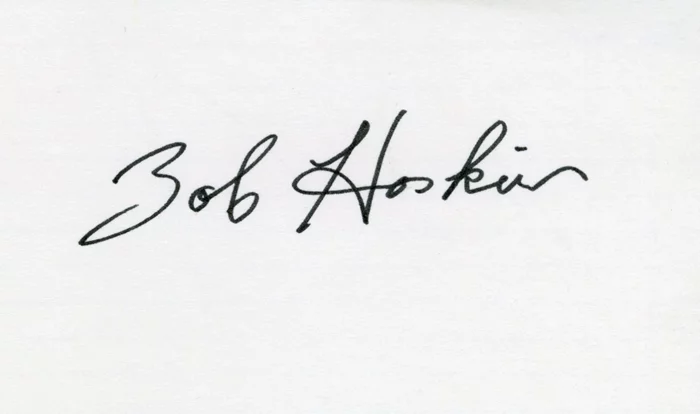 Bob Hoskins autograph