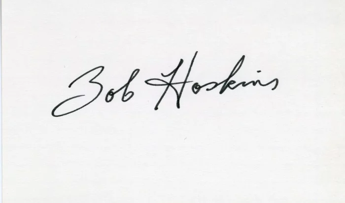 Bob Hoskins autograph