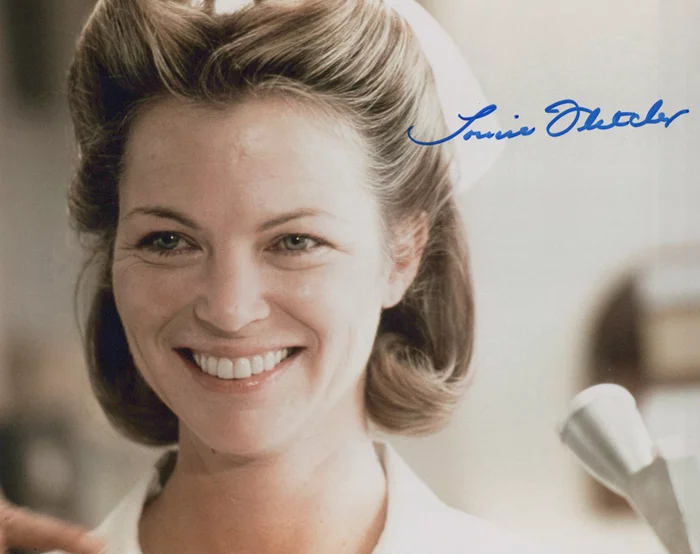Louise Fletcher autograph