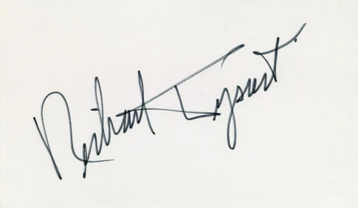Richard Dysart autograph