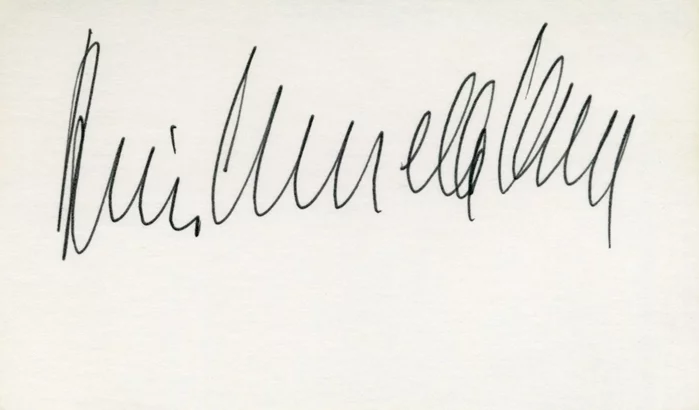Armin Mueller-Stahl autograph