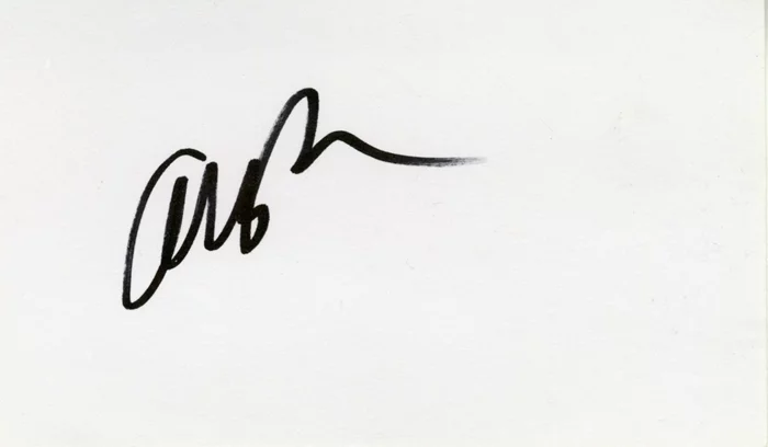 Aubrey Plaza autograph