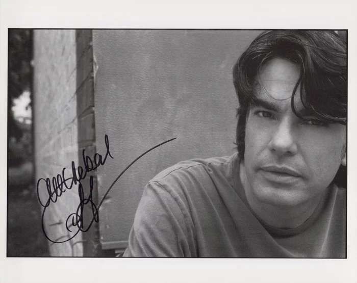 Peter Gallagher autograph