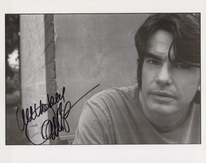 Peter Gallagher autograph