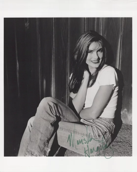 Mariska Hargitay autograph
