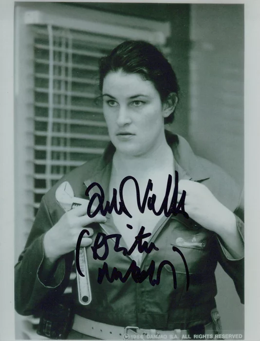 Julie T. Wallace autograph