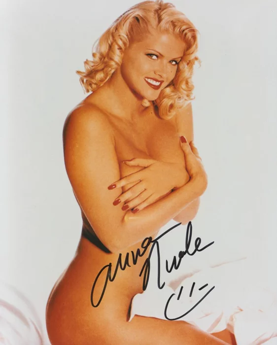 Anna Nicole Smith autograph