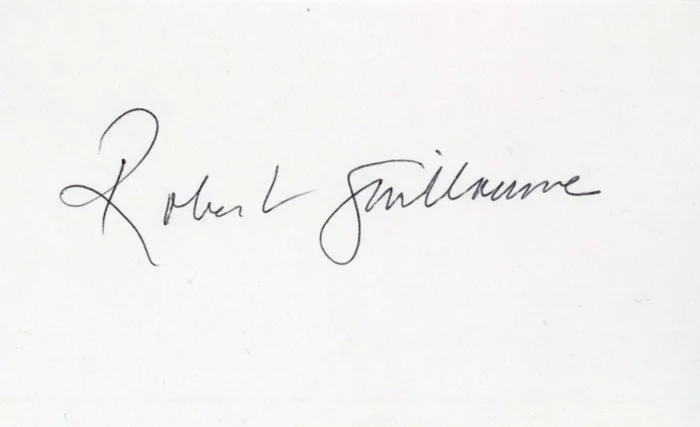 Robert Guillaume autograph