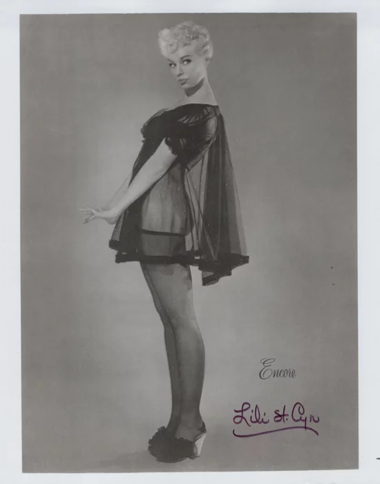 Lili St. Cyr autograph