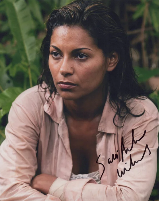 Salli Richardson autograph