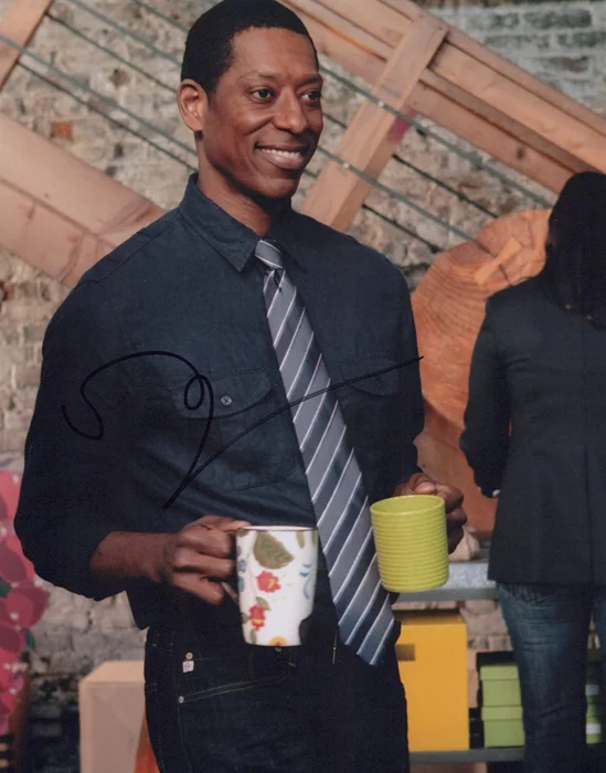 Orlando Jones autograph