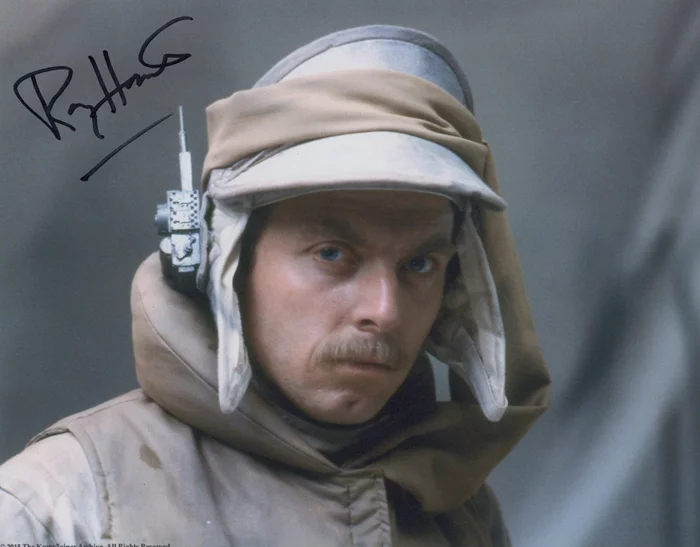 Ray Hassett autograph