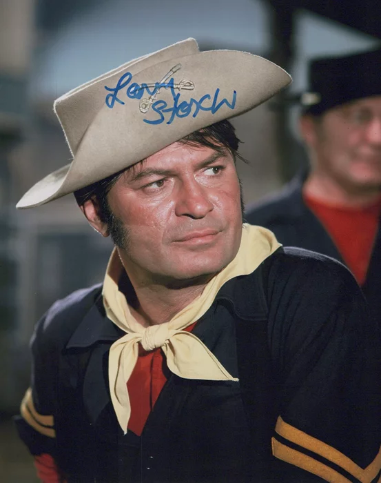Larry Storch autograph