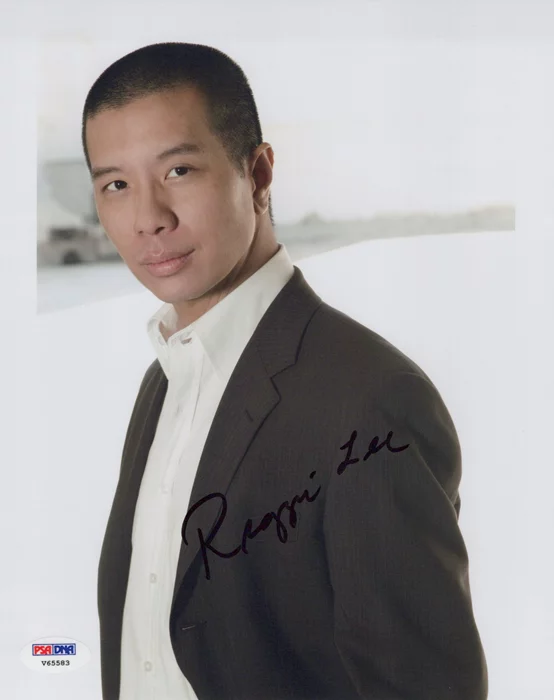Reggie Lee autograph